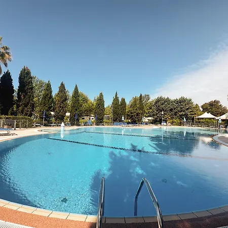 Ξενοδοχείο Comfortabele Familie Met Airco En Dichtbij Zee En Gratis Wifi Βιαρέτζιο